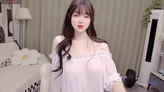 Chat soba uživo modela uikyy1