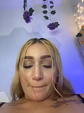 Sara_Sophia420 Live Chatraum
