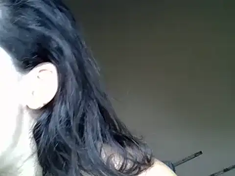 ITALIANASISIXX чат на живо