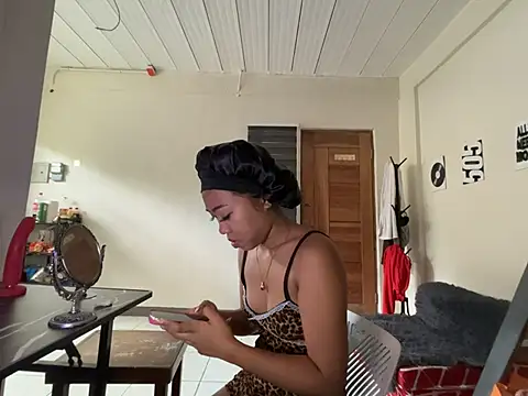 PinayLina18 Cameră chat live