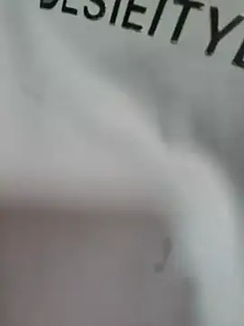 Ruhi_07 Live Chatraum