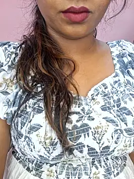 Marathi_jiya1 Adlı Modelin Canlı Sohbet Odası