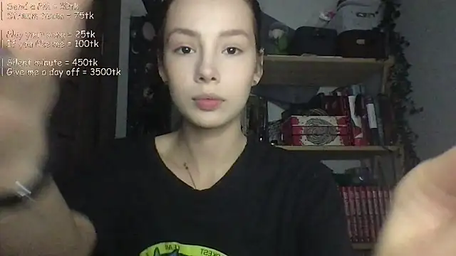 ห้องแชทสดของ Yuna5343