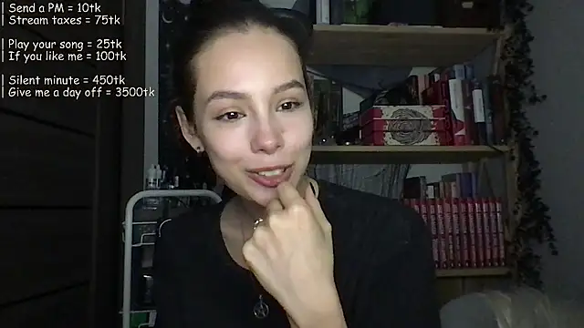 ห้องแชทสดของ Yuna5343