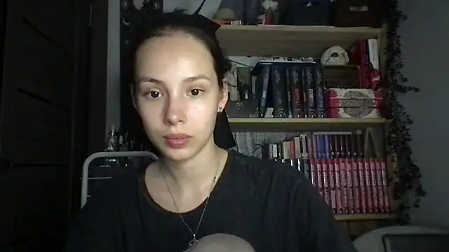 Yuna5343n Live chat-huone
