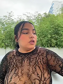 Chloe_jackson25's Live Chat Room