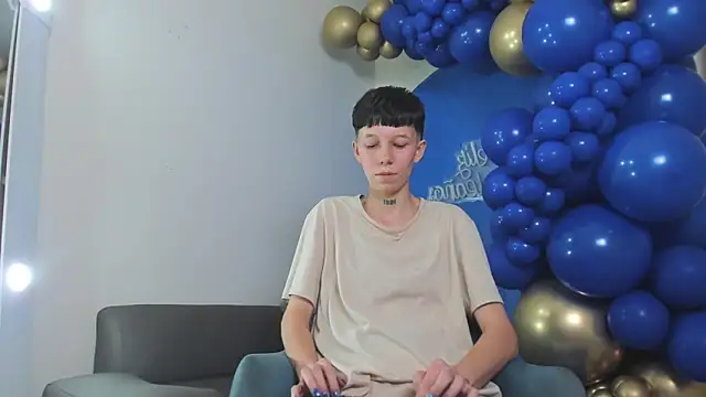 Živá chatovací místnost LiamBrown09