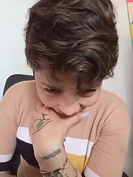 ห้องแชทสดของ Lulypsicologasexual