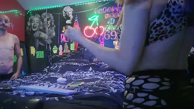 Splash_Queen420 live-chat rom