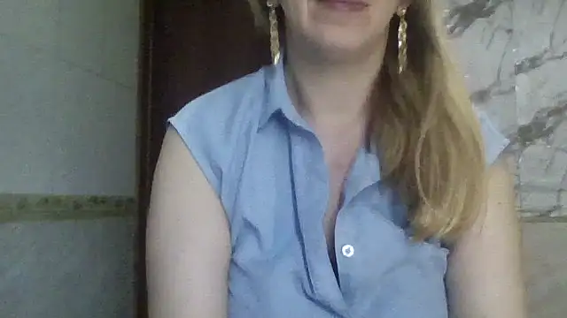MiyaHottie Cameră chat live