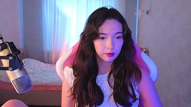 yuna_sunshy's Live Chat Room