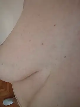 AmandaXXX98 Live chatroom