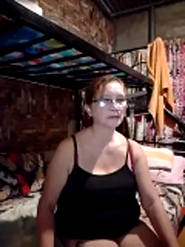 חדר צ'אט בשידור חי של SexyHottMom