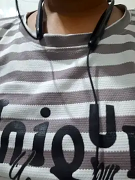 Chat ao vivo de Queen_Nora