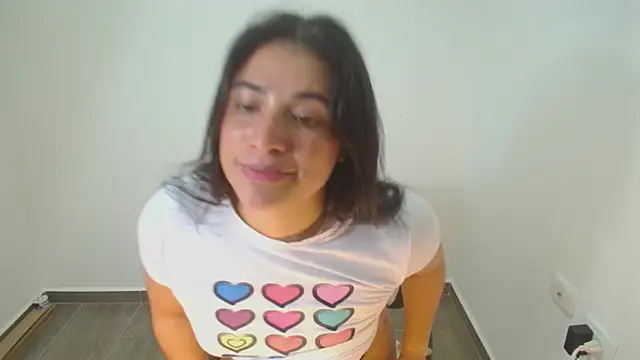 Chat soba uživo modela shyness_alice