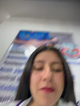 Phòng Chat Trực Tiếp CAROLINE__07