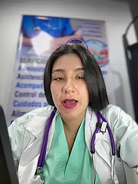 غرفة دردشة CAROLINE__07 المباشرة