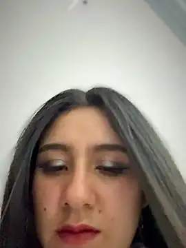 CAROLINE__07's Live Chat Room