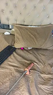 Luna_Tylor Live Chatraum