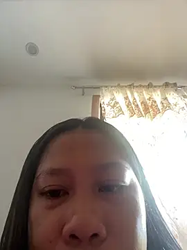 Pilipinalyn23 Live Chatrum