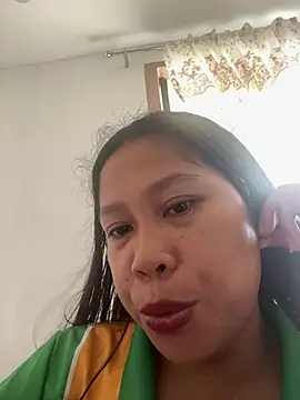 Živá chatovací místnost Pilipinalyn23