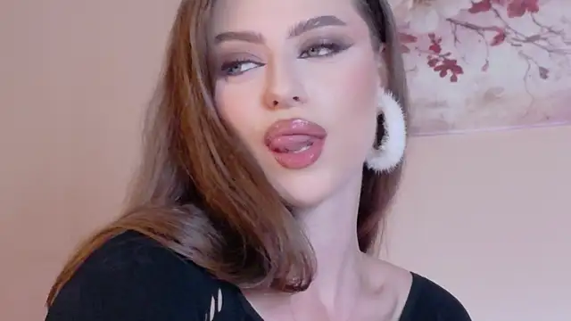 Sienna_Voss লাইভ চ্যাট রুম