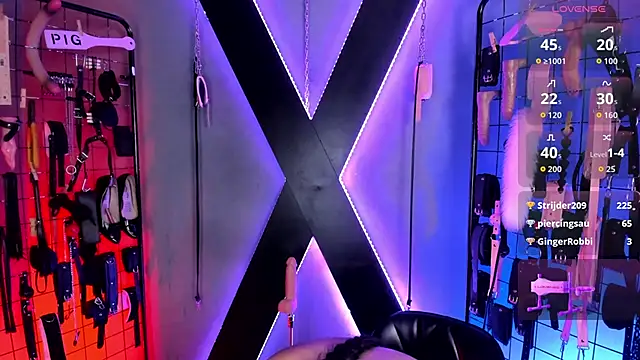 Chat ao vivo de VictoryaLiah_BDSM