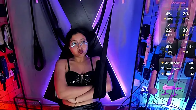 Chat ao vivo de VictoryaLiah_BDSM