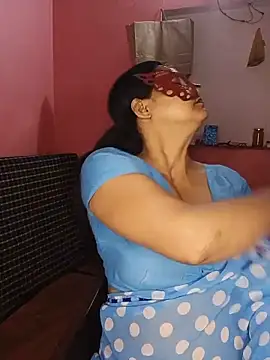 Živá chatovací místnost MEERAcle