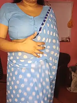 חדר צ'אט בשידור חי של MEERAcle