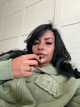 BELLABLACKXUK Adlı Modelin Canlı Sohbet Odası
