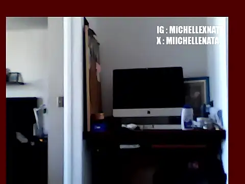 miichellemalvoa Adlı Modelin Canlı Sohbet Odası