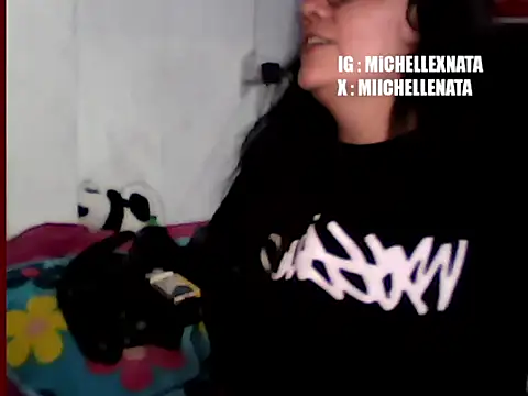 miichellemalvoa Adlı Modelin Canlı Sohbet Odası