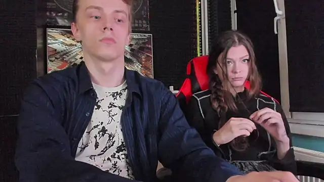 enker чат на живо