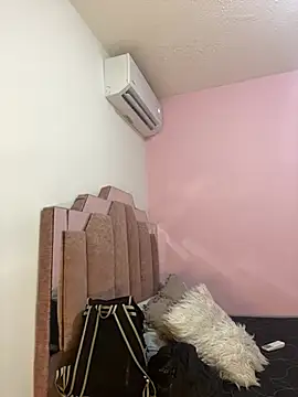 ห้องแชทสดของ AndreaSweet2
