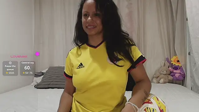 Pokój czatu na żywo – Catherine_mature45