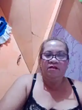 vickyhot1966 Adlı Modelin Canlı Sohbet Odası