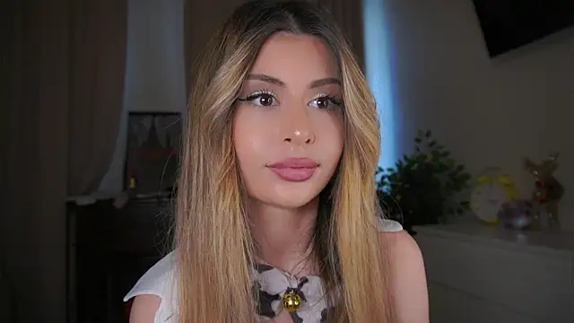 GeorginaHarn's Live Sex Cam Show