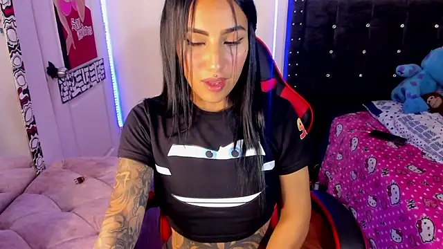 Samanthademonx20_'s Live Chat Room