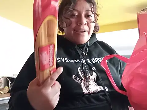Kitty_WetXxX Cameră chat live
