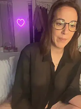 MarahDesbois élő chatszobája