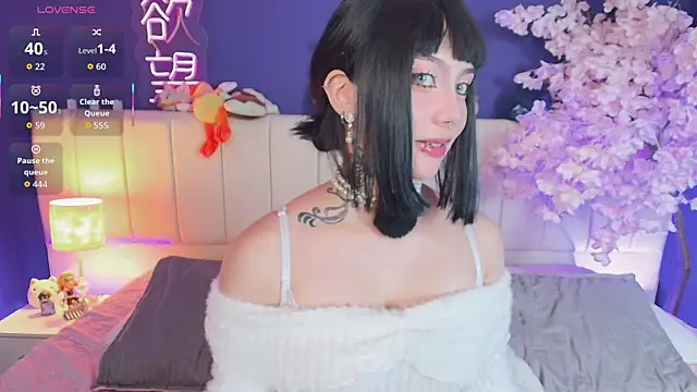 Živá chatovací místnost Shizuko_