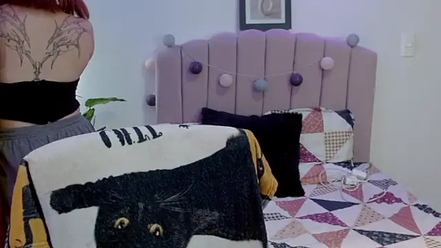 Victoria-Moon – live chatrum
