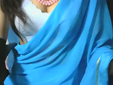 sheetal-sheetal95 Adlı Modelin Canlı Sohbet Odası