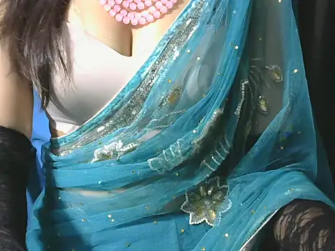 sheetal-sheetal95 Adlı Modelin Canlı Sohbet Odası