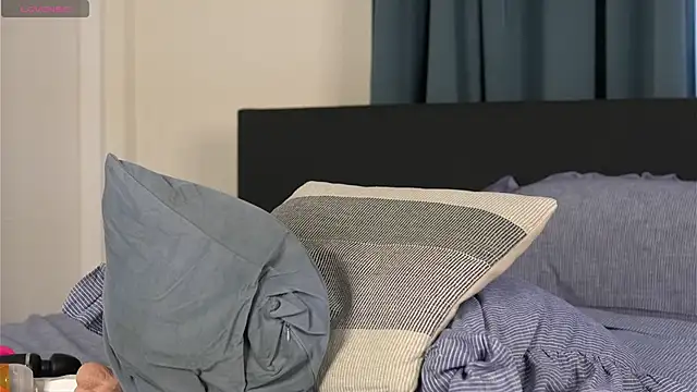 AdelineCarter 실시간 채팅방