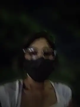 Živá chatovací místnost SinfulTemptation