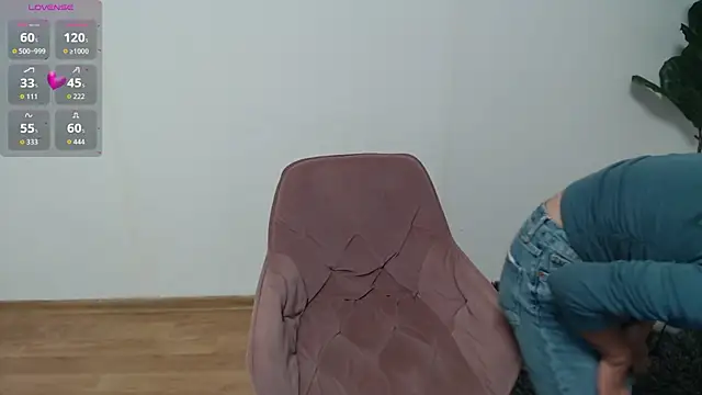 Chat soba uživo modela LadyLiia