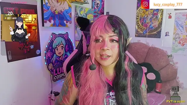Lucycosplay777 Adlı Modelin Canlı Sohbet Odası