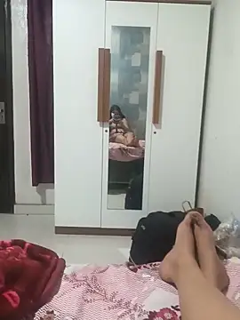Anamika-singhania Adlı Modelin Canlı Sohbet Odası